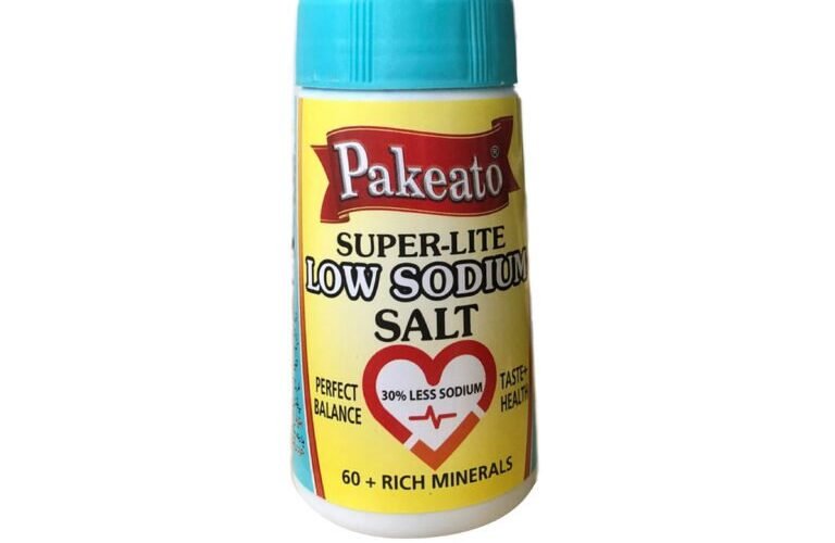 Best PAKEATO Low Sodium Salt in Pakistan — A Healthier Way to Season Your Food
